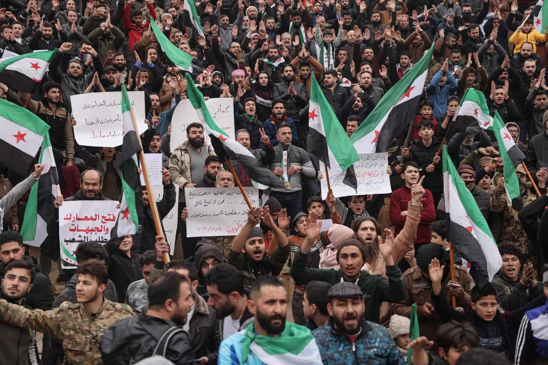 Tausende protestieren gegen türkische Annäherung an Syrien