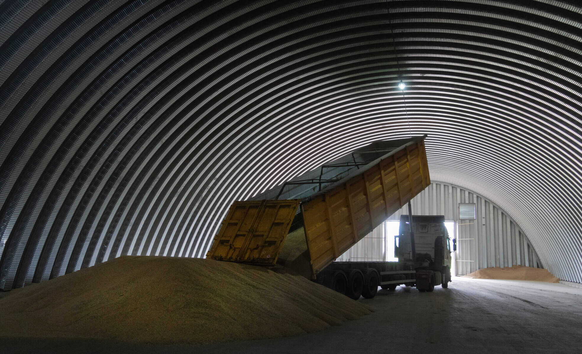 Hunger als Kriegswaffe? Türkei will sich für Fortsetzung von Getreideabkommen einsetzen