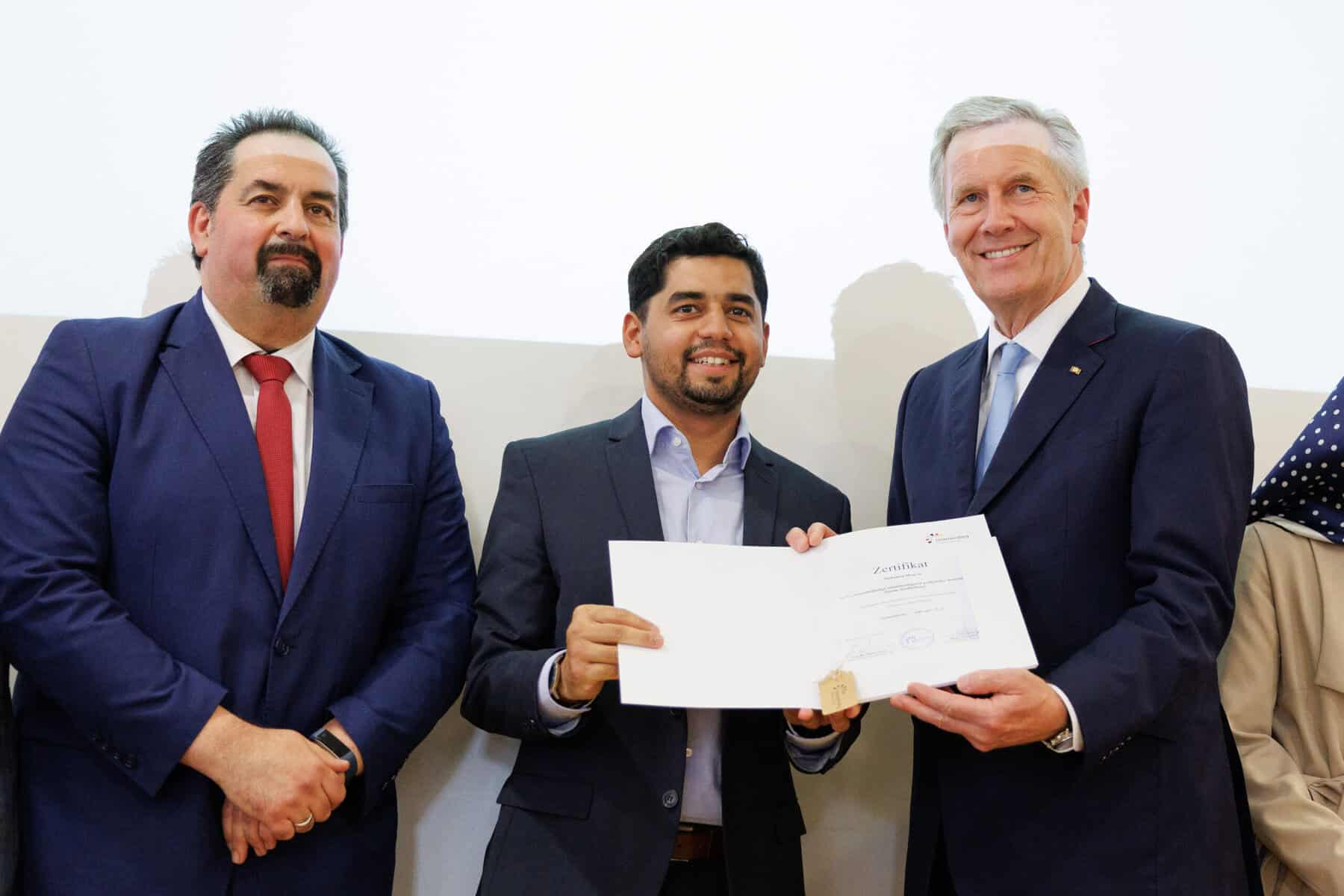 „Historisch“: Islamkolleg Deutschland vergibt erstmals Abschlusszeugnisse