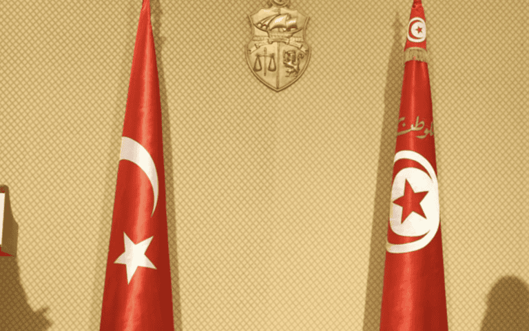 Folgenreiche Verwechslung: Türkische Fahne sorgt in Tunesien für Festnahmen