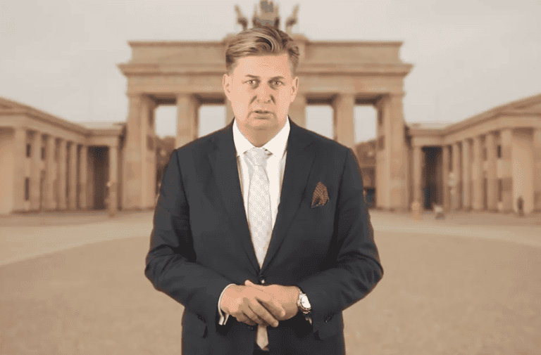 Maximilian Krah „abi“ will türkische Herzen für die AfD erobern