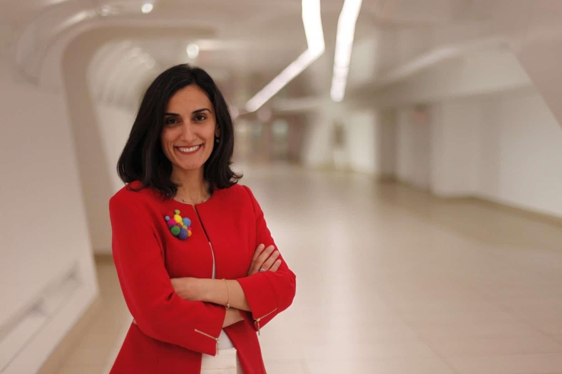 Von Adana nach Boston: Wer ist die Visionärin hinter dem Brustkrebs-Detektor im BH?