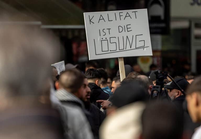 Nach Islamisten-Demo in Hamburg: Druck auf Faeser wächst