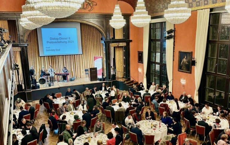 Dialog-Dinner 2024: Preisverleihung im Zeichen des interreligiösen Dialogs