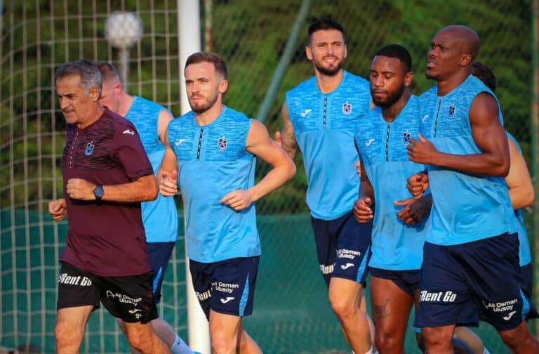 Alte Garde – neue Wege? Güneş und die Rolle der Oldschool-Trainer