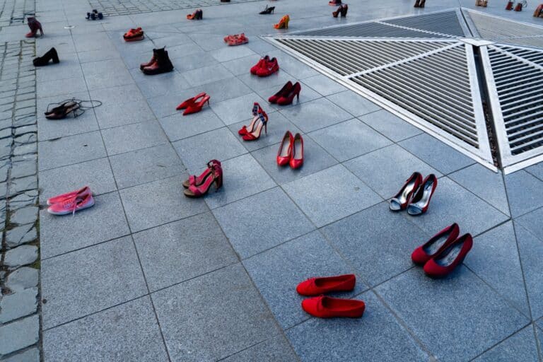 Femizide in der Türkei: Alarmierende Zahlen und Kritik an Justiz