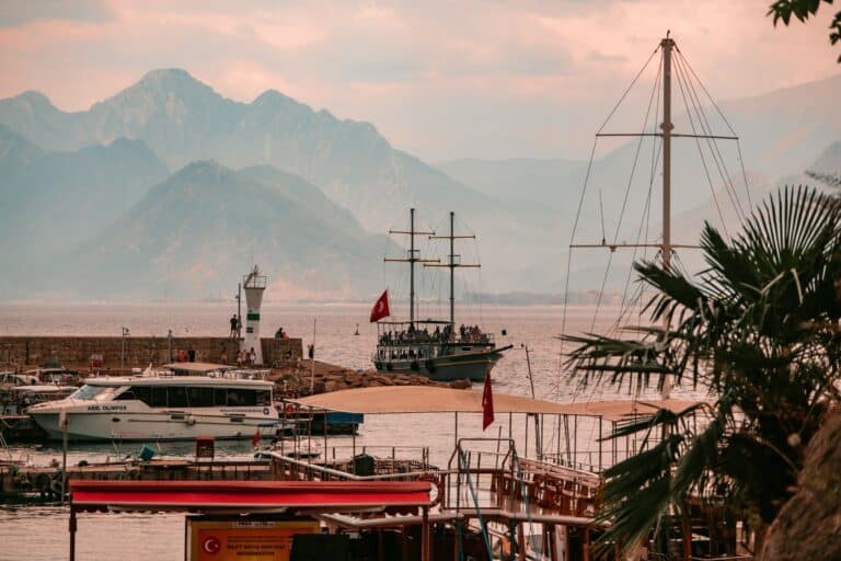 Reiseanbieter: Türkei vor Spanien, Antalya vor Mallorca