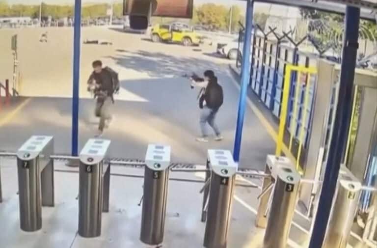 Nach Anschlag in Ankara: Türkei fliegt Angriffe in Syrien und Irak